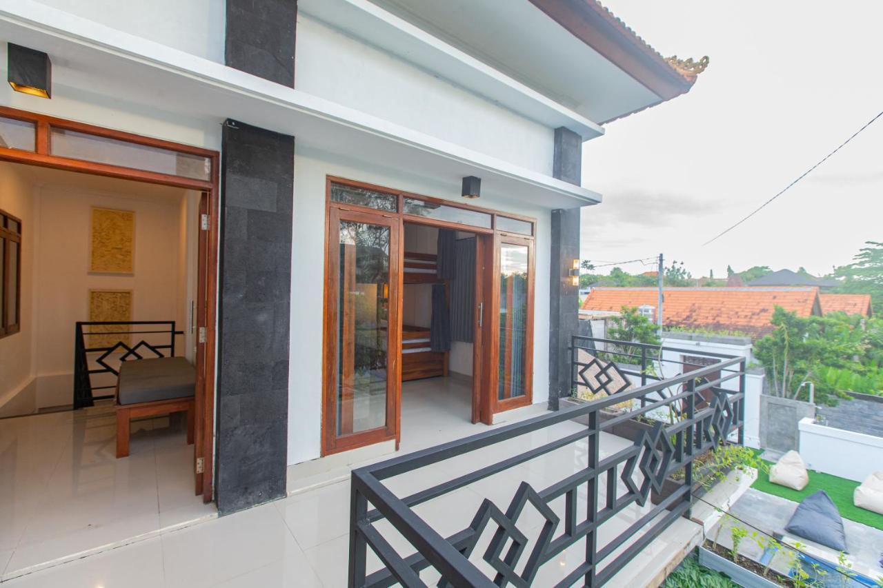 Zentiga Surf Hostel Canggu Εξωτερικό φωτογραφία